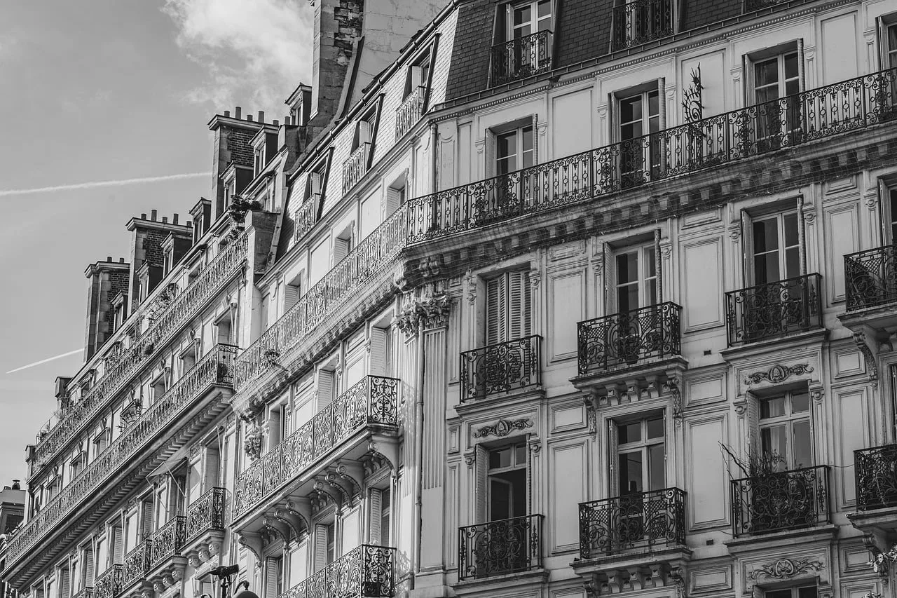 Encadrement des loyers : villes concernées, vérification et recours