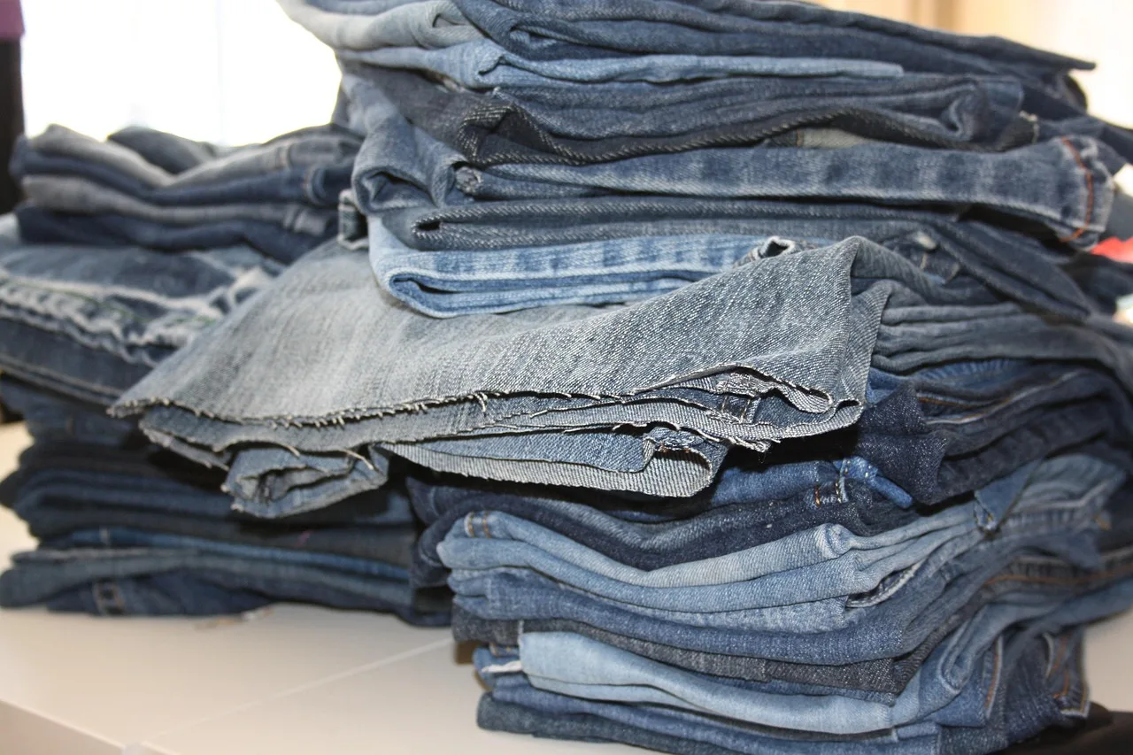 Vendre ses vêtements d'occasion : tri, photos, prix et envoi